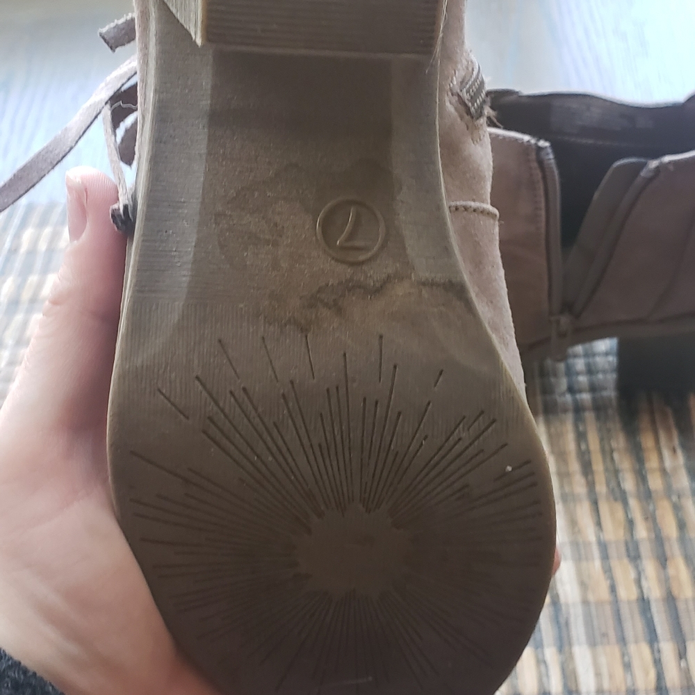 Booties - Picture 3 of 3